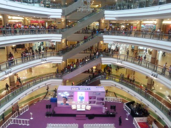 1 Utama Shopping Centre